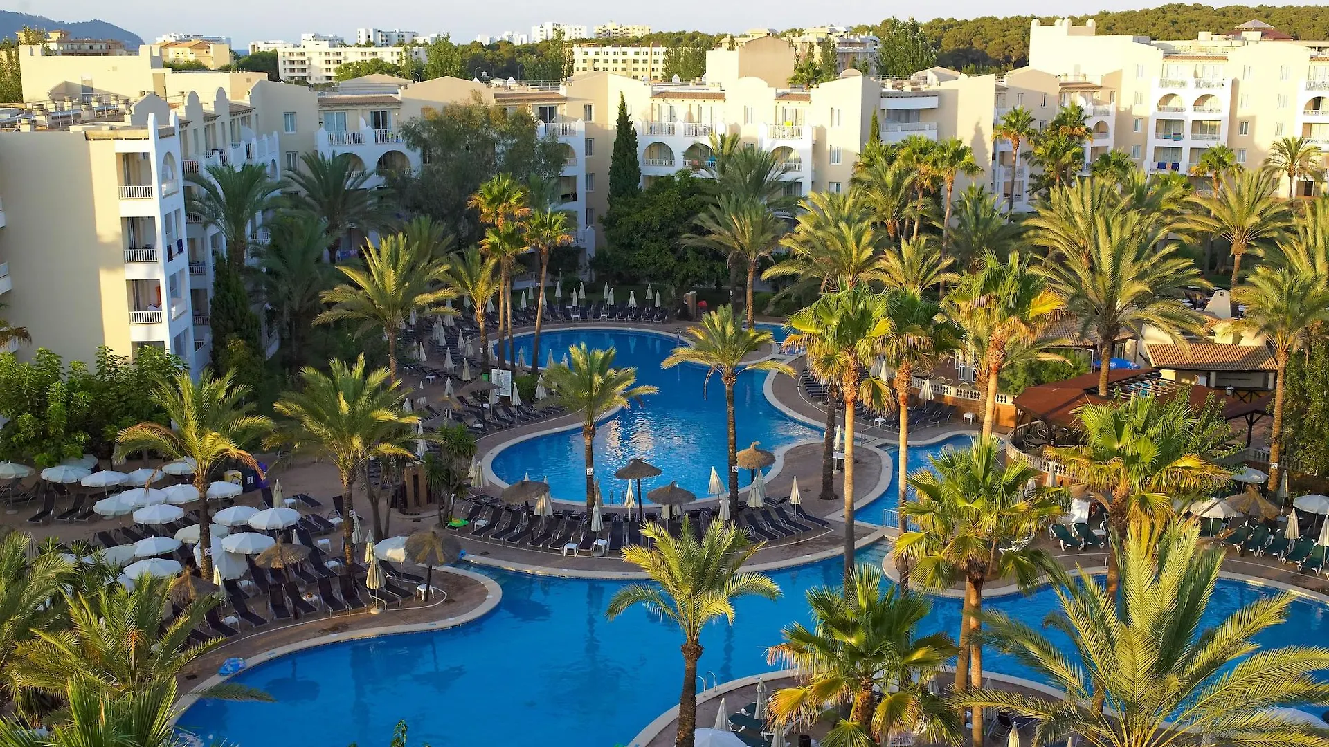 Protur Safari Park Aparthotel Sa Coma