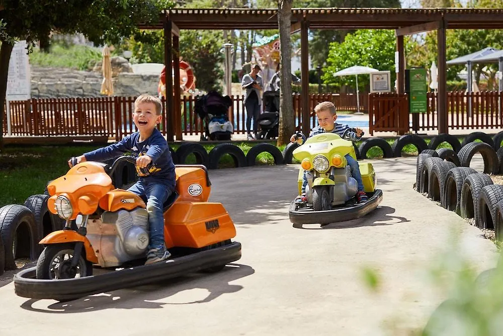 Protur Safari Park Aparthotel Sa Coma