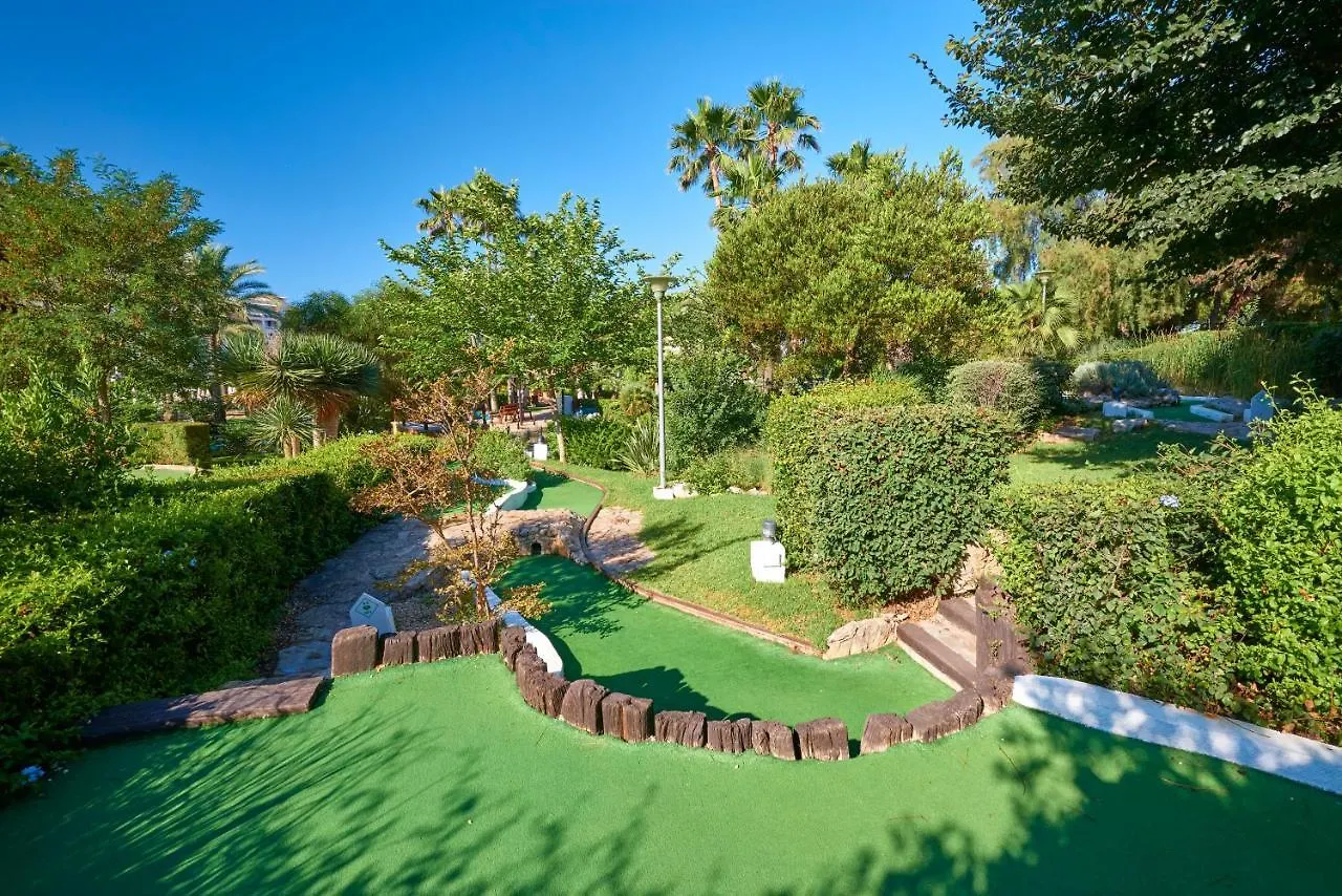 Protur Safari Park Aparthotel Sa Coma